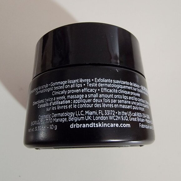 Dr. Brandt Microdermabrasion Smoothing Lip Scrub 10ML - Picture 4 of 7
